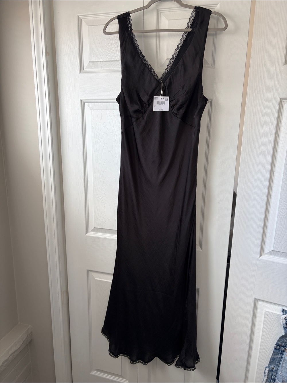 american eagle black lace dress Outfitters | Dresses | American Eagle Outfitters Lacetrim Slip Style:Just Dutch Yellow Birthday Jumpsuit Hammered nylon satin fabrication/Cami dtlrexclusive_false Black Tight-fitting Long Sleeve
